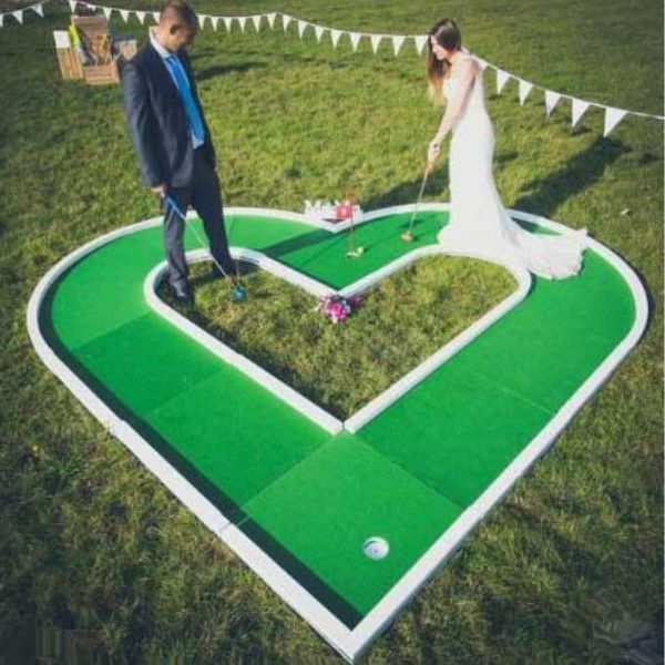 Mini Golf shaped as a Heart for Wedding Reception