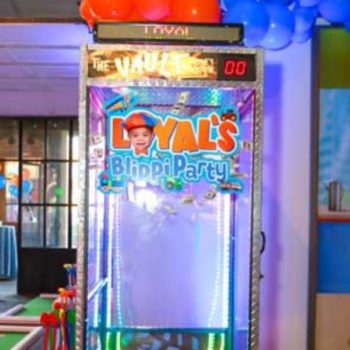 Blippi Birthday with Personalized Money Blowing Machine