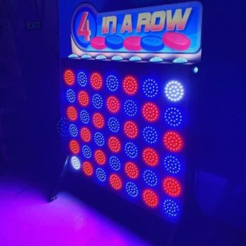 Big Connect 4 with LED Lights