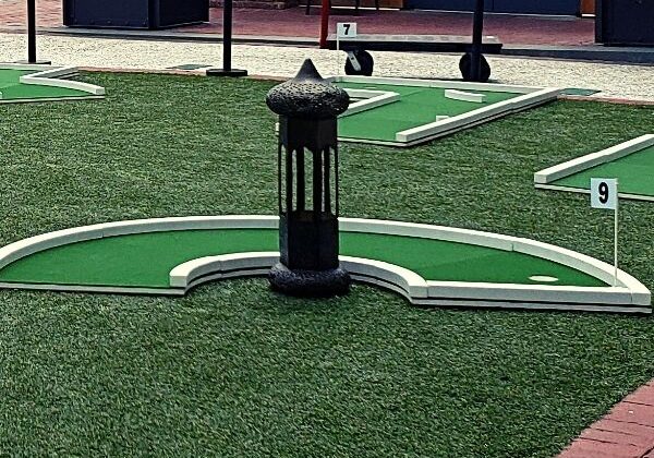 Miniature Golf Obstacle - Indian Tower